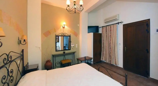 Студия Paris Hotel