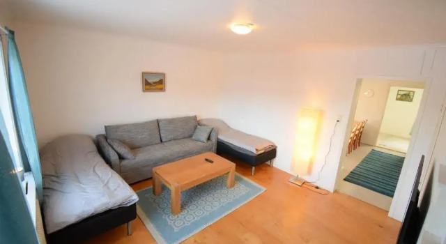 Big Apartment in central Kiruna 5, Varaa Huoneisto Hotellit Lapland Sweden pysäköinnillä, Pysäköinti