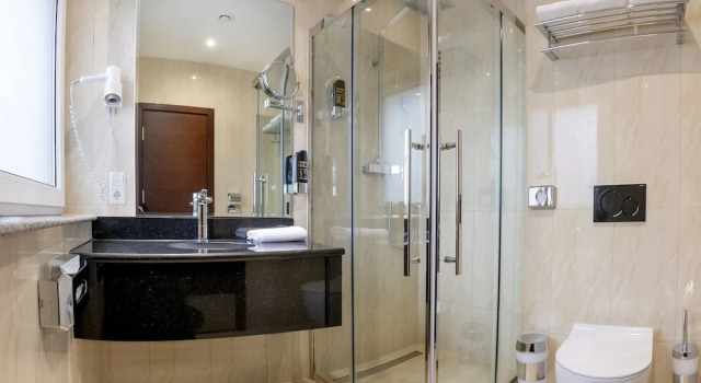 Трёхместный номер Luxury UNO Smart Köln Hürth