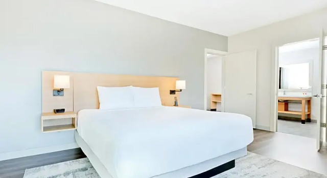 Двухместный люкс c 1 комнатой Hyatt Place Kelowna