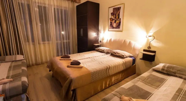Семейный номер Standard с балконом Residence Art Guest House