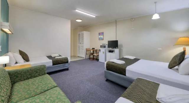Номер Standard Silver Oaks Motel