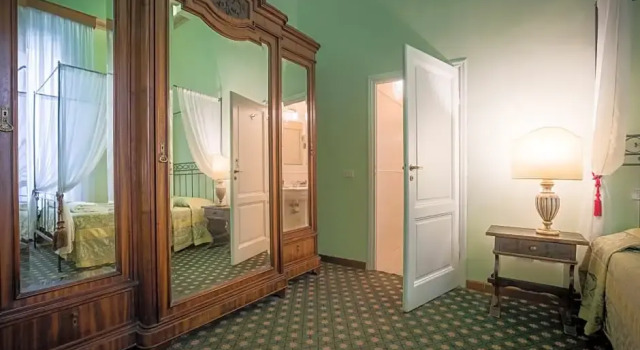 Двухместный номер Classic Hotel Torre Guelfa Palazzo Acciaiuoli