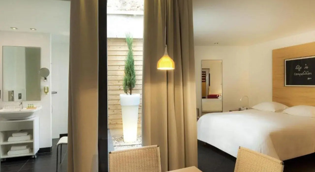 Le Pavillon 7