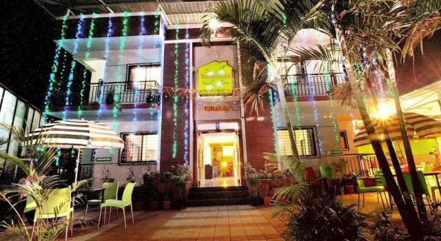 OYO 12260 Traveler's inn