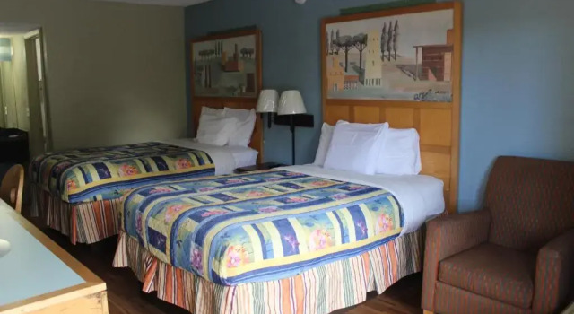 Двухместный номер Standard Tampa Inn Near Busch Gardens