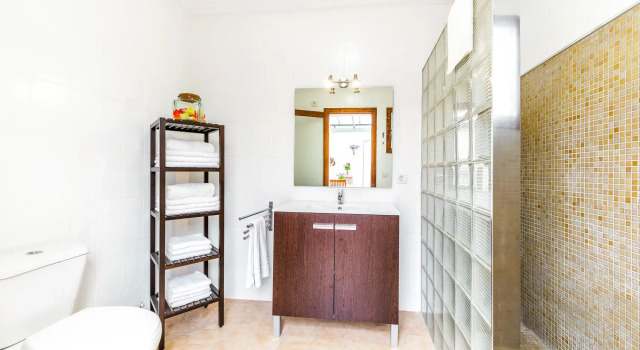 Pegaso, Book Hotel Campanet 