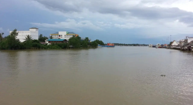 See View Riverside Hotel