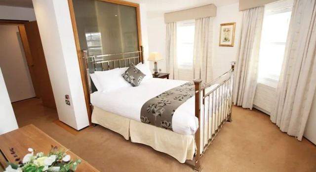 93a Grey Street Apartments