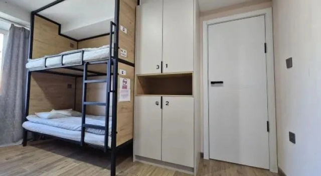 (camerata maschile) letto in camerata Central Guest house