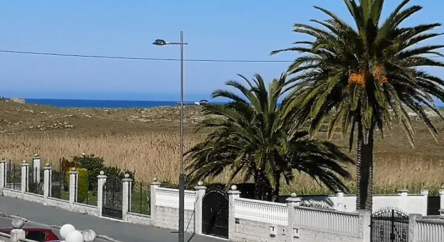 Семейные апартаменты с 3 комнатами Playa de Barrañan