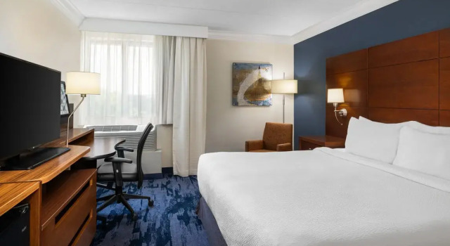 Двухместный номер Standard Fairfield by Marriott Inn & Suites Herndon Reston
