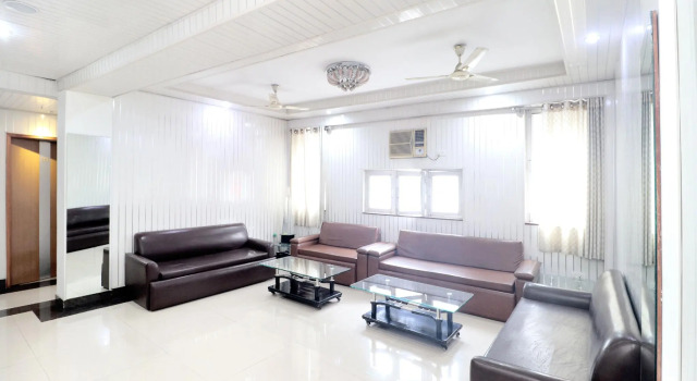 OYO 14533 Hotel Mohan, Book Hotel Ludhiana Punjab