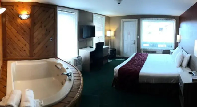 Номер Deluxe Knights Inn Huntsville