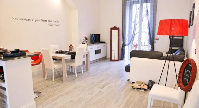 Maison Dora 10, Varaa Hotelli Borgo Dora Torino