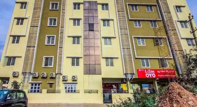 OYO 69232 Sr Ankura Residency