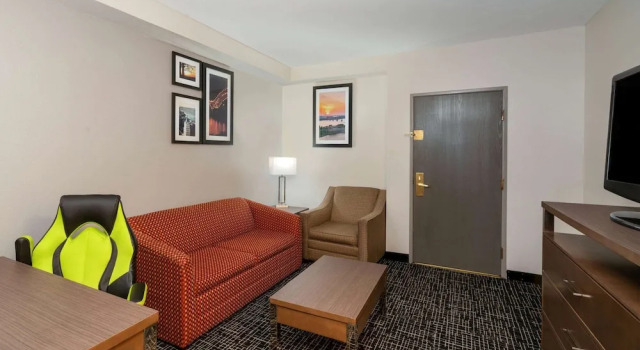 Двухместный люкс Wingate by Wyndham Memphis East