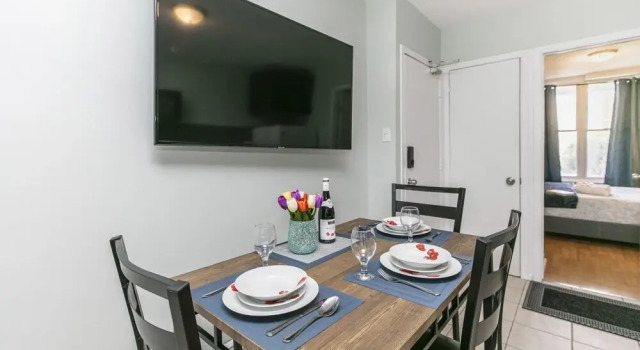 Modern - 1BR Units With Netflix - Prime Location, Varaa Hotelli Ottawa 