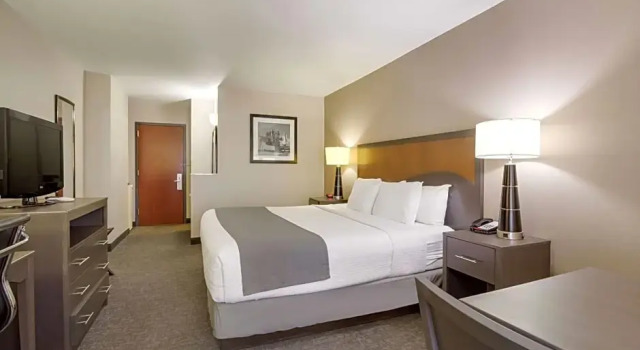 Номер Standard SureStay Plus Hotel by Best Western Houston Medical Center