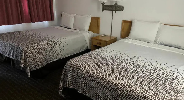 Двухместный номер Standard Holiday Motel