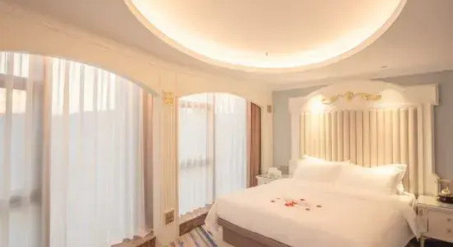 Люкс Jin Nuo International Hotel