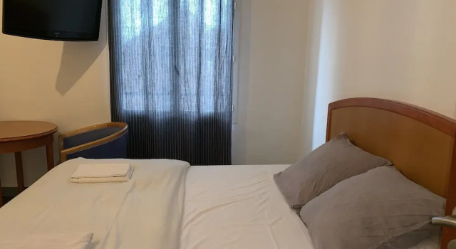 Трёхместный номер Standard Mondial Hotel