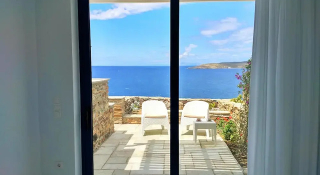 Коттедж c 1 комнатой с видом на море Stavros Bay