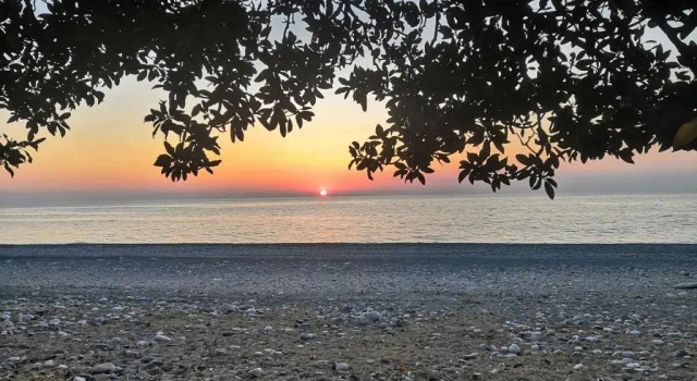 В гостях у Руслана, Boek Hotel Gulrypsh Abchazië
