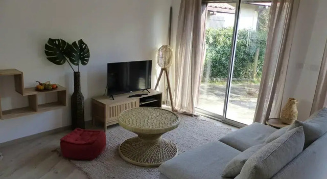 HOSSEGOR PLAGE- Villa PAUL -Petite villa rénovée pour 4 personnes- Wifi gratuit, Prenota Villa Hossegor Côte landaise
