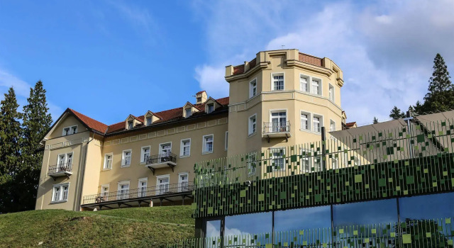 Rimske Terme Resort - Hotel Sofijin dvor, Buchen Sie Hotel Slovenske Konjice Rogla