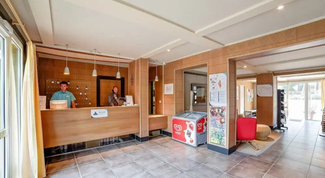 Residence Les Grands Pins, Rezerwuj Hotel Carcans Medoc
