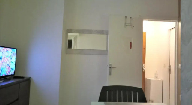 Апартаменты c 1 комнатой Superbe Appartement 2 Pièces Avec Grande Terrasse