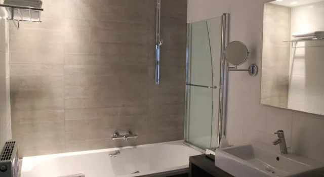 Двухместный номер Standard с балконом Hotel Astel