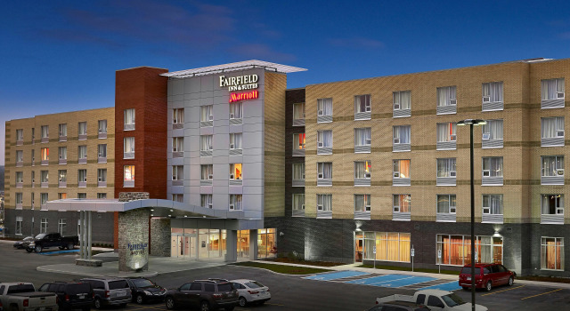 Fairfield Inn & Suites St. John's Newfoundland, Rezerwuj Hotel Hotele w Nowa Fundlandia i Labrador z basenem, Basen