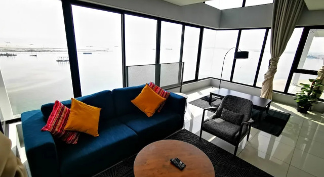 Апартаменты Classic Family Suite Sunrise Gurney Penang