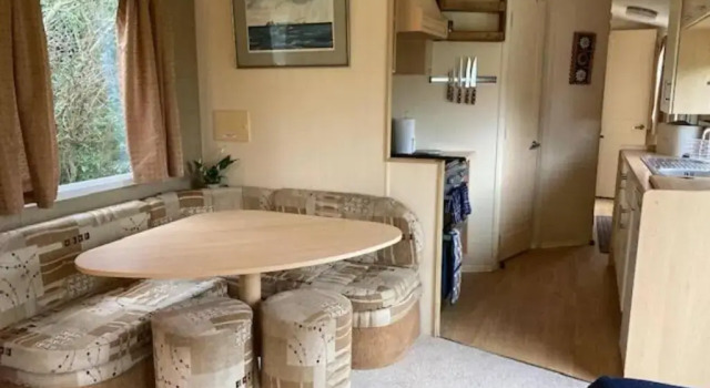 Cosy, Quiet Static Caravan, Mawgan Porth, St Eval