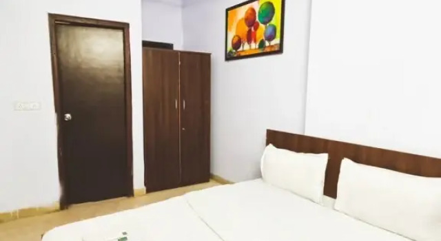 Jyoti Residency, Varaa Hotelli New Delhi Delhi NCR