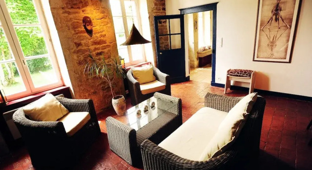 Gite Twiga, Rezervovat Hotel Hotely v Morvan s parkováním, Parkování