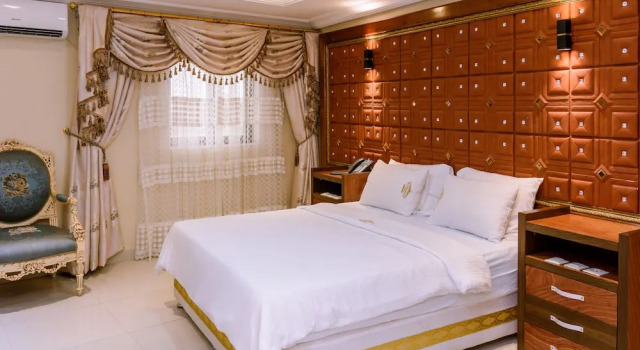 Номер Royal Hôtel La Principauté Douala Bonapriso