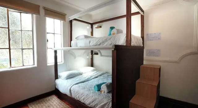 Кровать в общем номере (женский номер) Hostal Casa Fungi