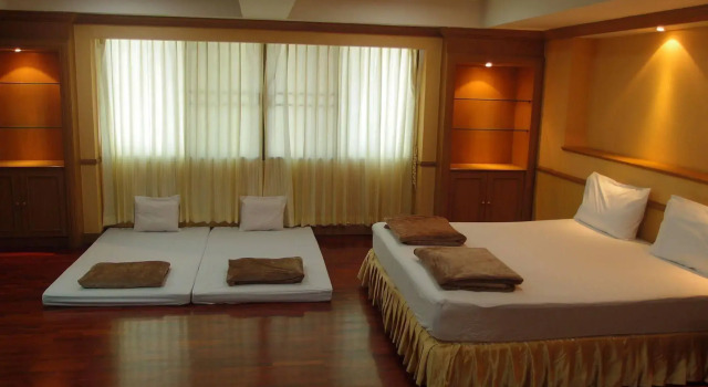 Alameda Suites Hotel