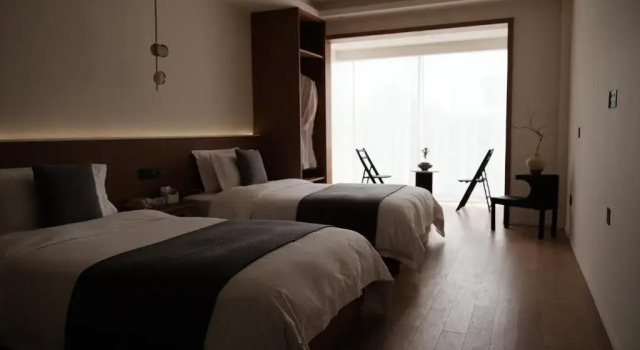 Двухместный номер Premium с видом на горы Guilin Bonjour Boutique Hotel- Free pick up service over 3 nights