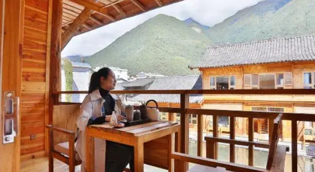 Люкс Hailuogou Gudao Yard