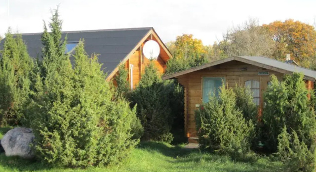 Коттедж Pivarootsi Holiday Village