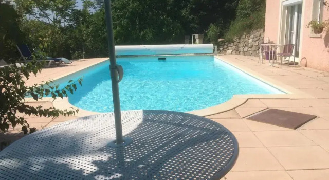 Студия Studio indépendant dans villa avec piscine à Gap