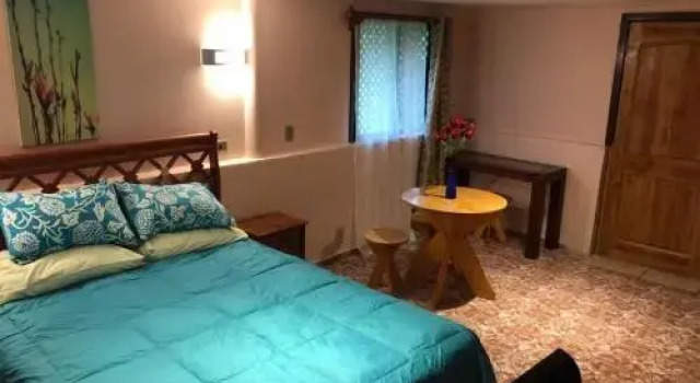 Hare Henua Bed & Breakfast, Buchen Sie Hotel Hanga Roa Valparaiso