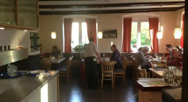 Номер Standard Hotel & Restaurant KRONE