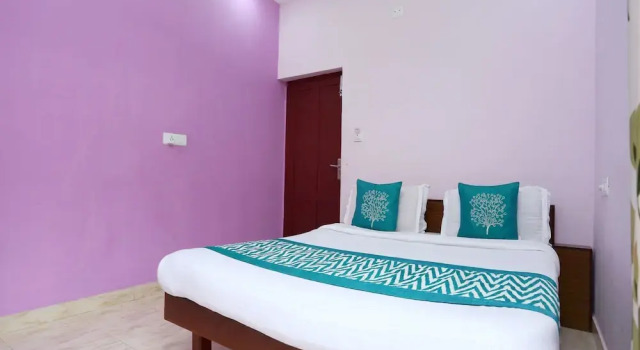 OYO 15406 Sanjeevani Resorts, Varaa Hotelli Sulthan Bathery 