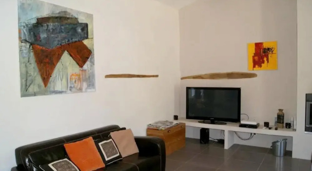 Villa With 5 Bedrooms in Oppède, With Wonderful Mountain View, Private, Book Villa Oppède Luberon