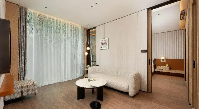 Люкс EVEN Hotel Guangzhou Baiyun Station by IHG